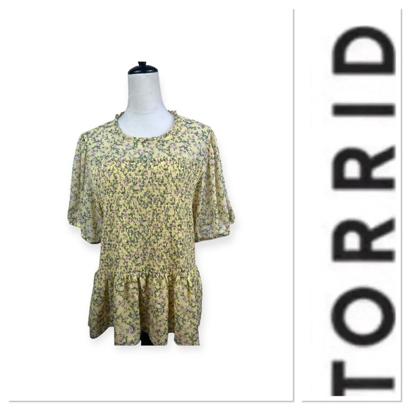 Torrid yellow floral print smocked top size 2-2X/18-20 - Picture 1 of 14